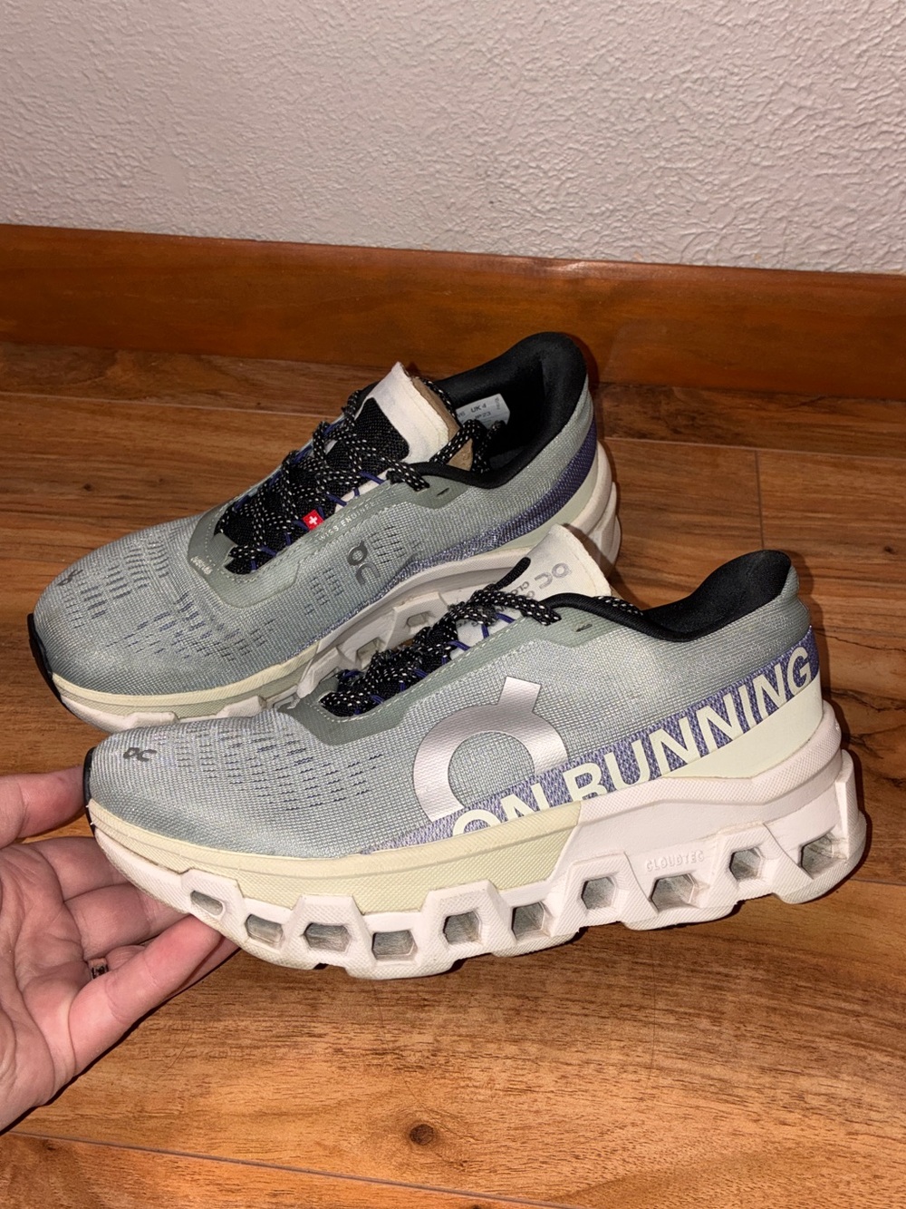 On Cloud Women’s Cloudmonster Athletic Shoe Sneakers, mineral/aloe- size 6